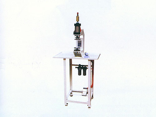 XJ-619L氣壓式單孔沖孔機(jī)